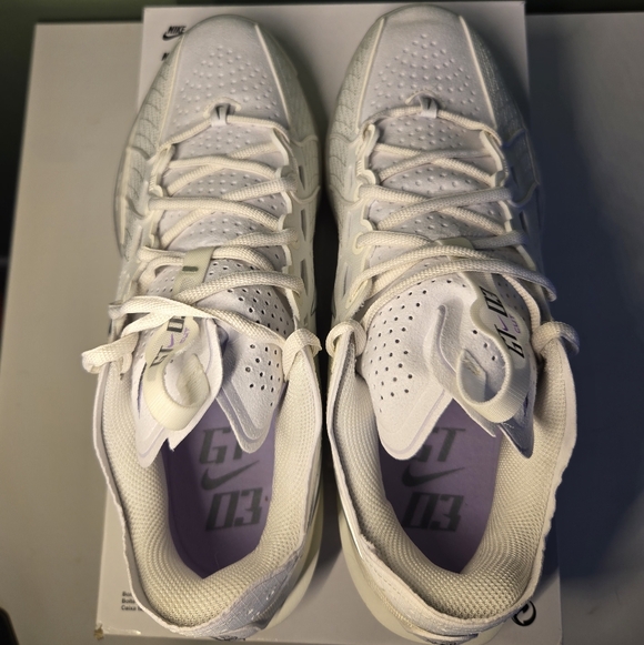 Nike GT Cut 3 White Basketball Shoes - Picture 4 of 6